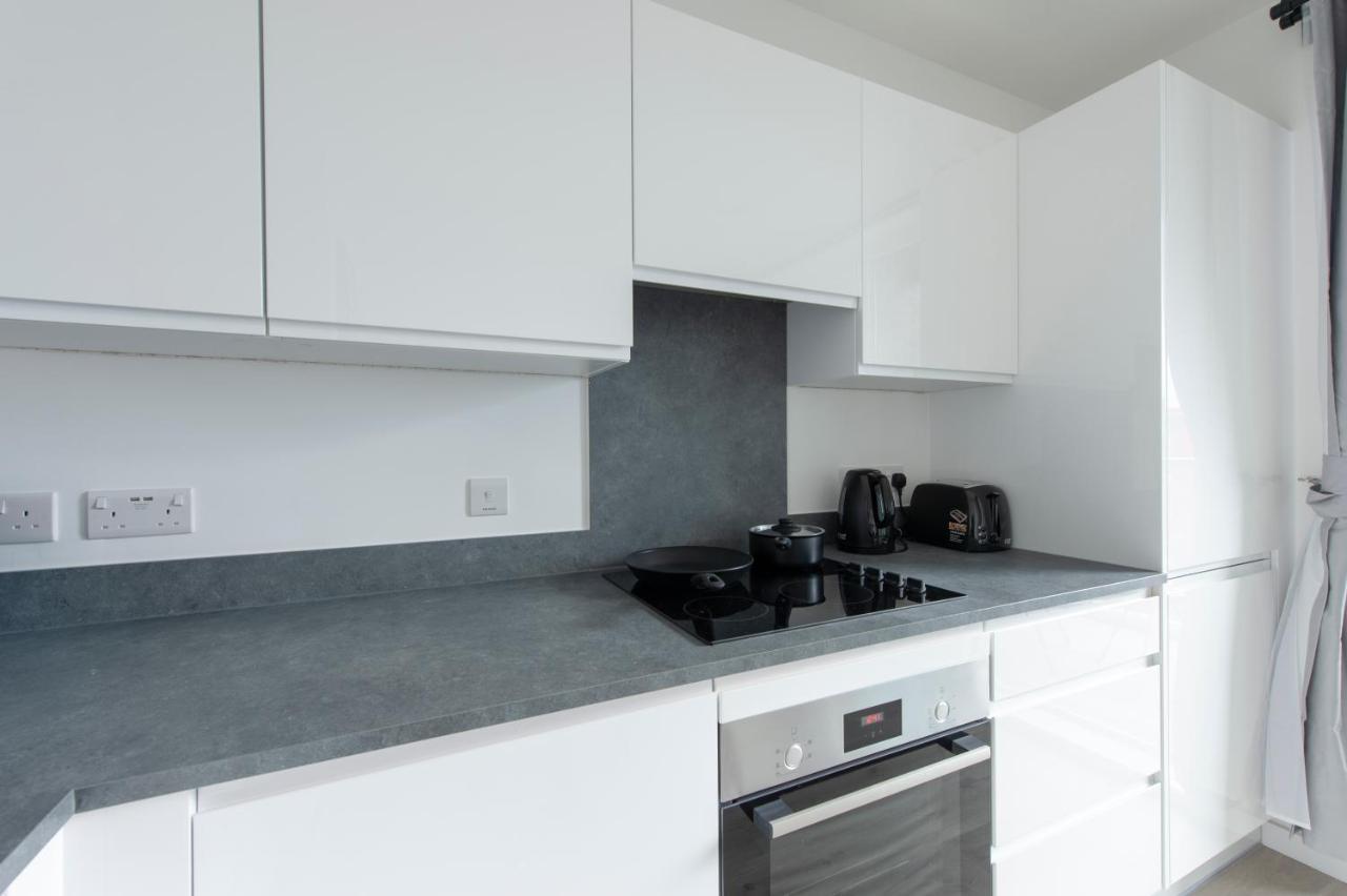 Апартаменти Ac Luxe Penthouse With Free Parking Лондон Екстер'єр фото